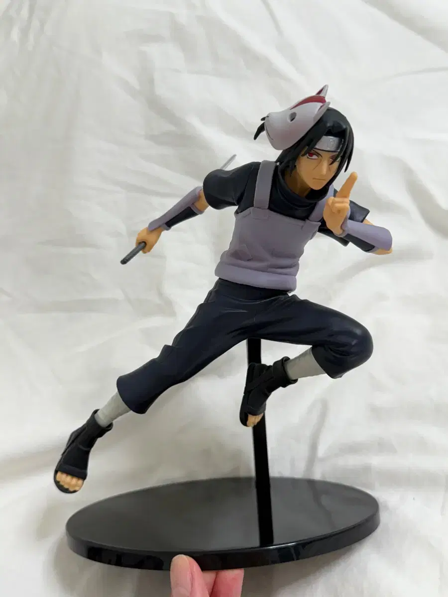 Vibrations Uchiha Itachi Ambu Figure