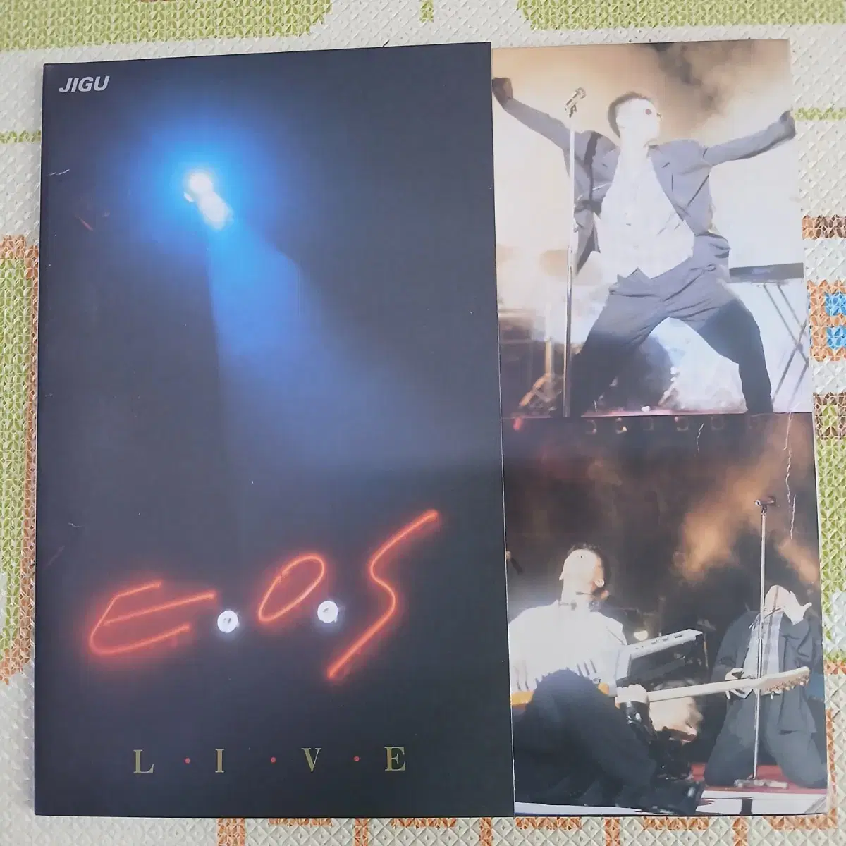 Lp중고  '93 E.O.S LIVE 음반 판매합니다.