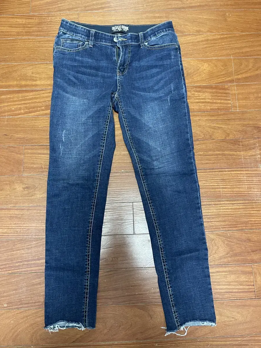 Indigo Bank Women's Jeans