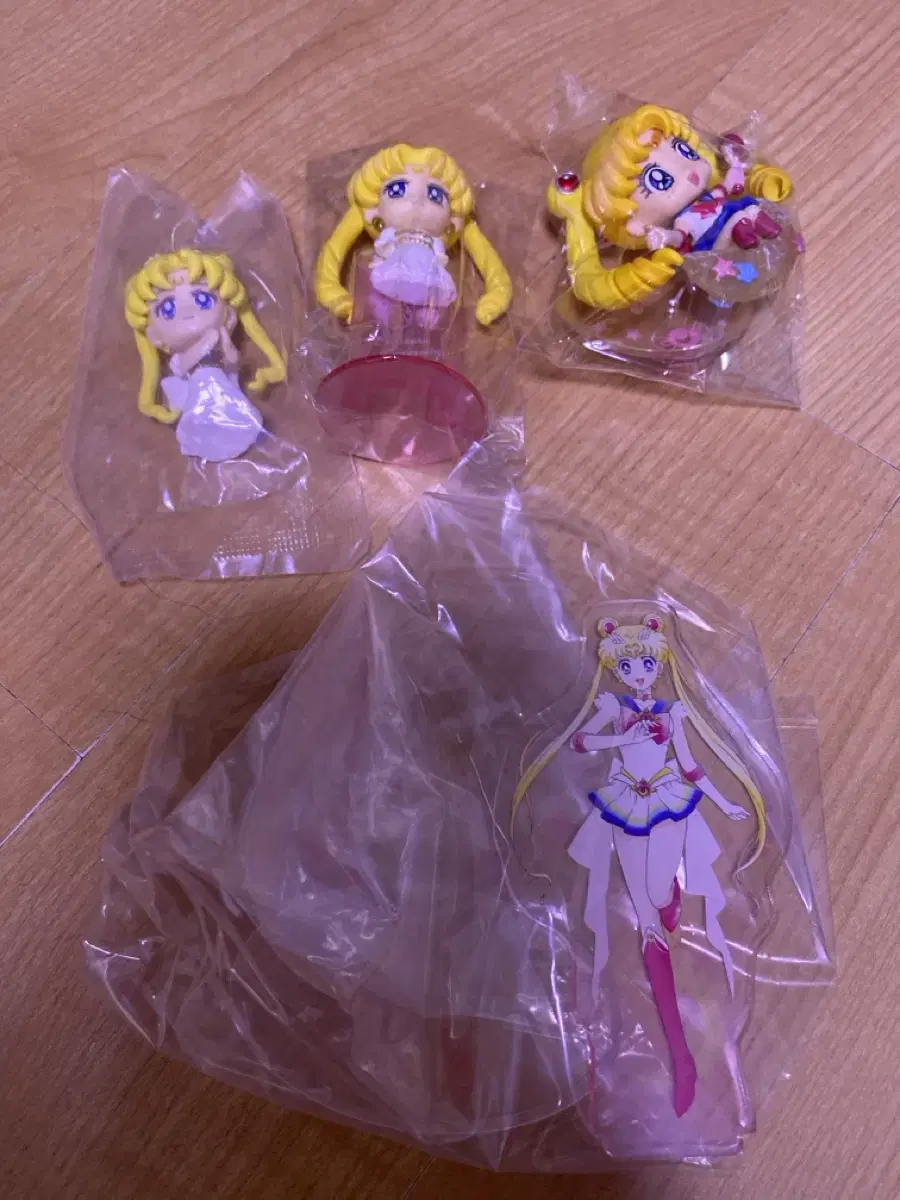 Sailor Moon acrylic Figure Hug Coat