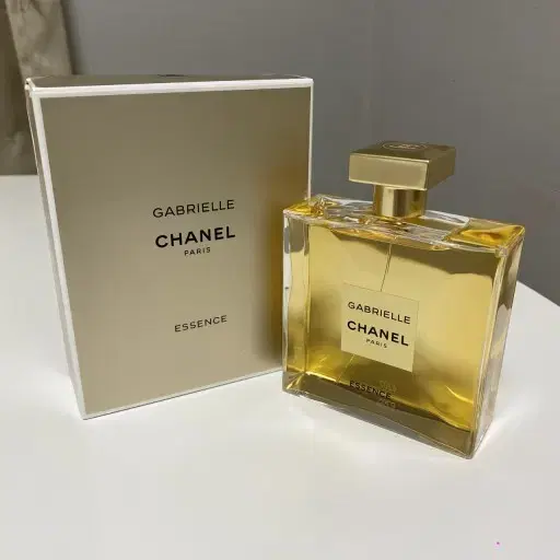 샤넬 가브리엘 에쌍스 100ml 새상품 향수 50ml 아님