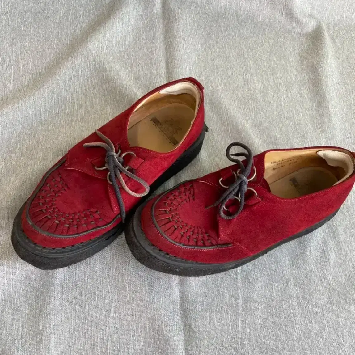 George Cox suede Red size 9