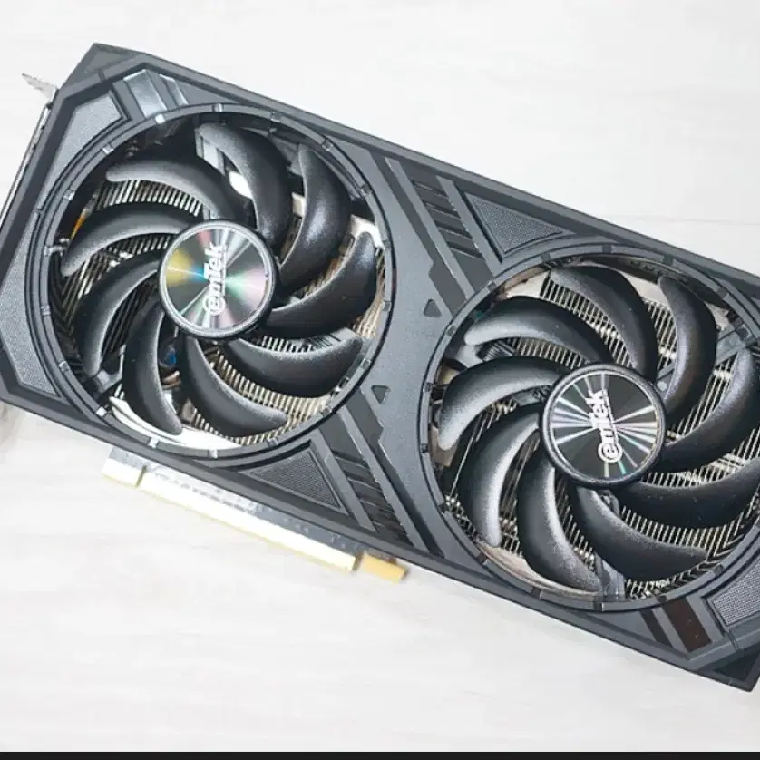 이엠텍 RTX 4060Ti 8GB 거의 새거 A급