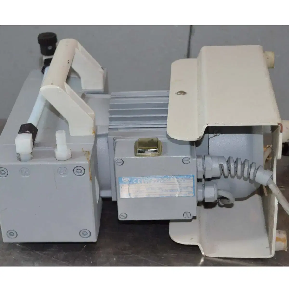 ABM vacuubrand Vacuum Pump 4EKF63CX-4