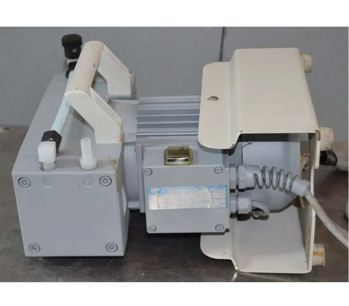 ABM vacuubrand Vacuum Pump 4EKF63CX-4