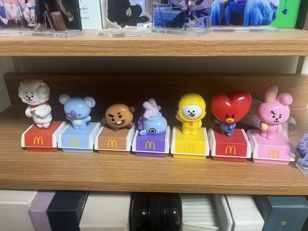 BT21 McDonald's Figures for sale. Set of 7