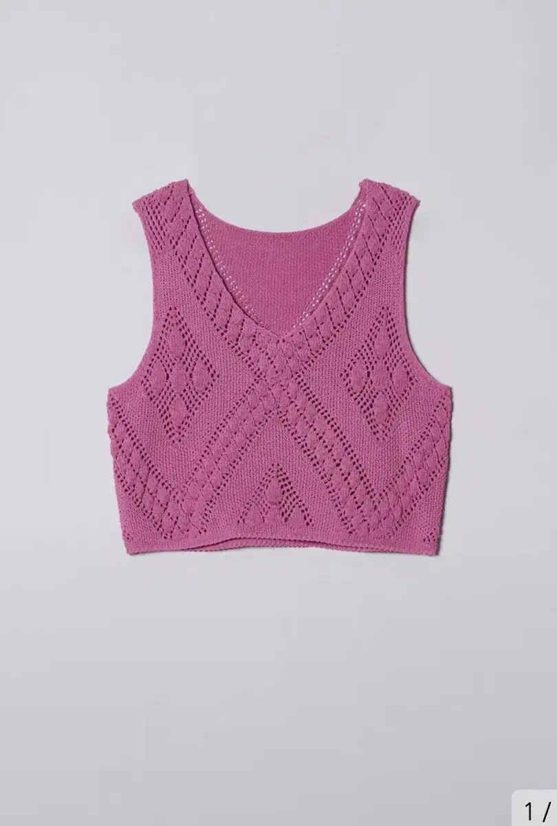 다이애그널 drop lace knit top