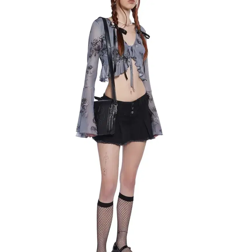 (택있는새상품) 에스파 지젤 착용 Dollskill 돌스킬 카고 스커트