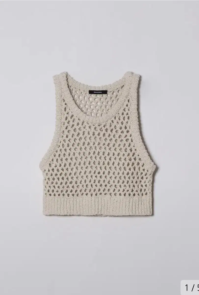 다이애그널 rope knit sleeveless