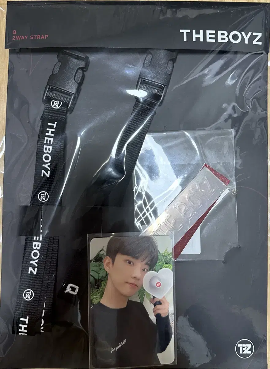 The Boyz q lightstick Strap WTS