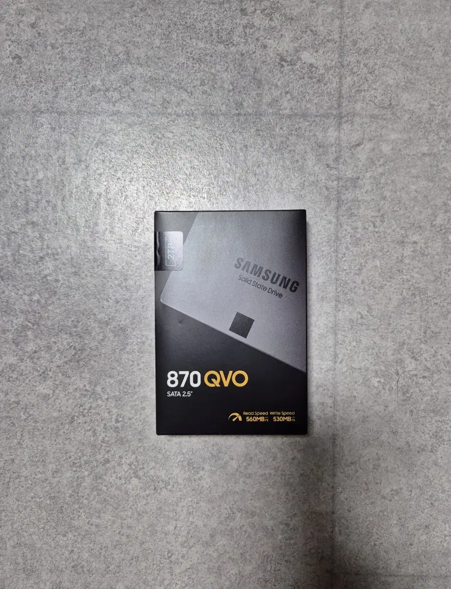 SSD QVO 870 2TB(삼성) 미개봉 팝니다.