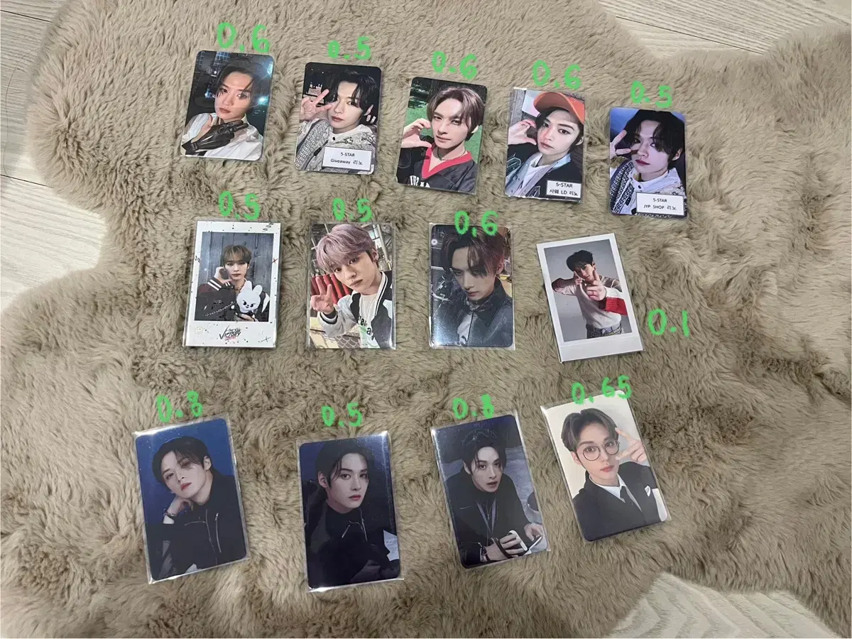 skz lee know leeknow unreleased photocard and @jjpola also wts