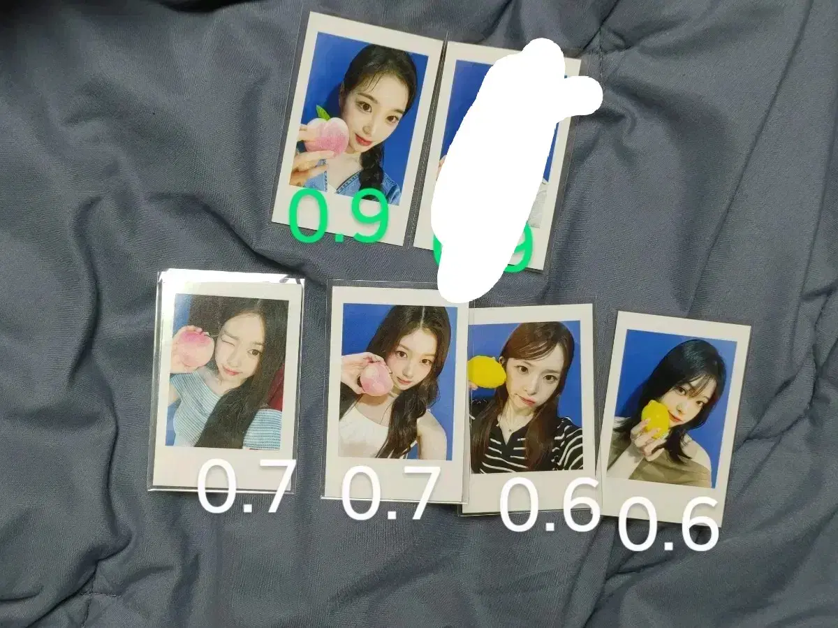 Triples with muu pre-order benefit pola Photocard