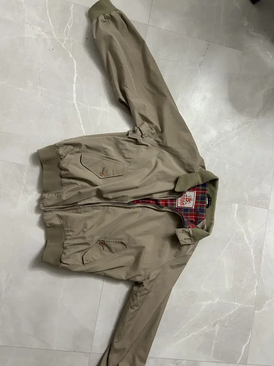 Barracuda G9 Jacket size 42