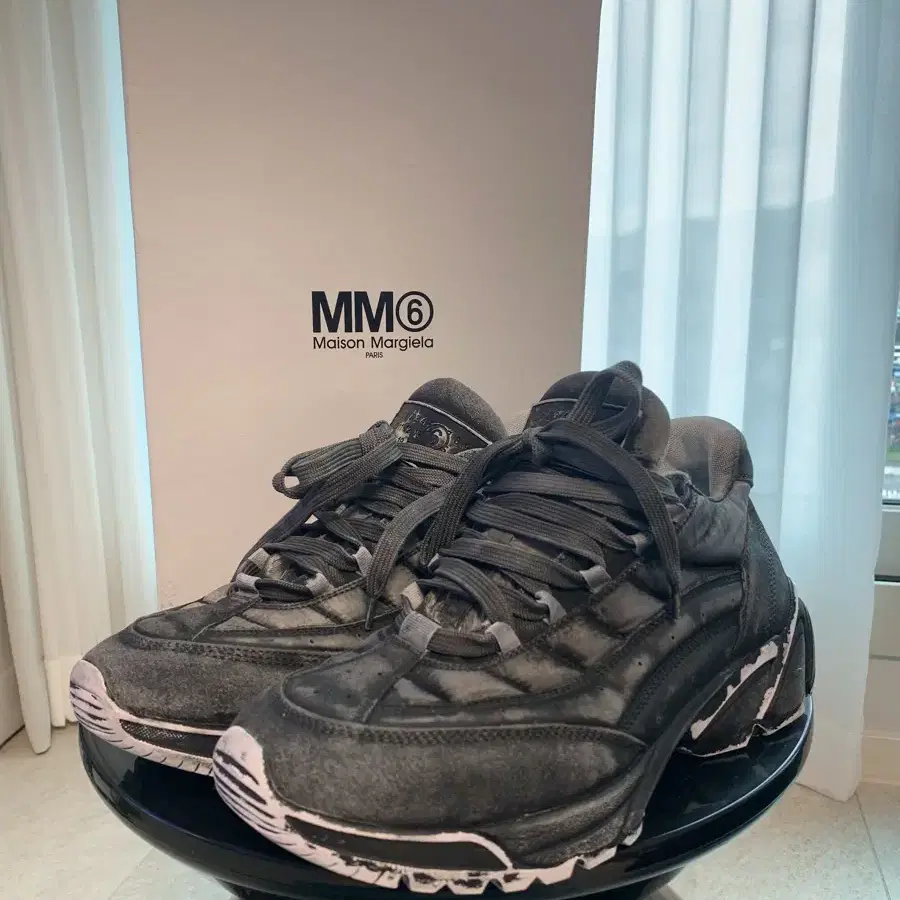 MM6 MAISON MARGIELA Distressed 스니커즈