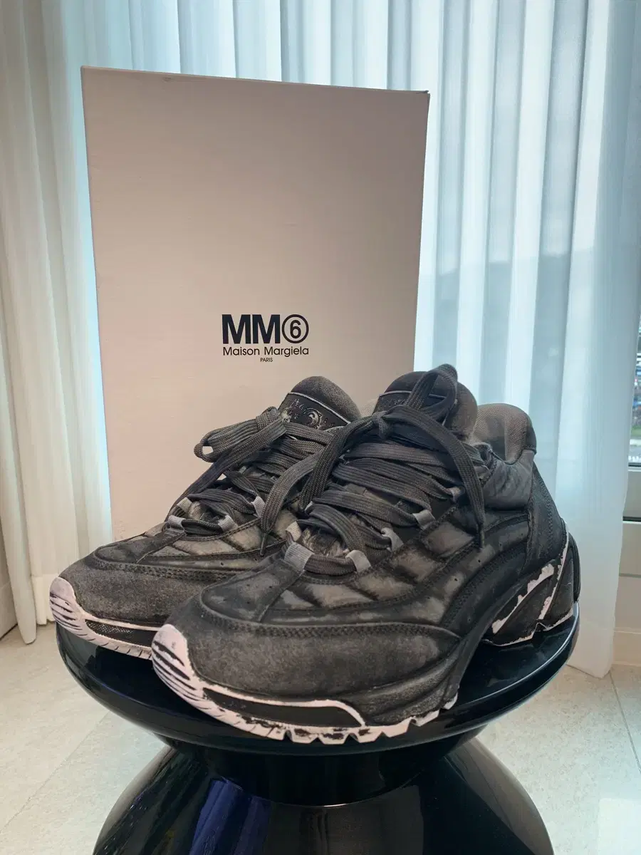 MM6 MAISON MARGIELA Distressed 스니커즈