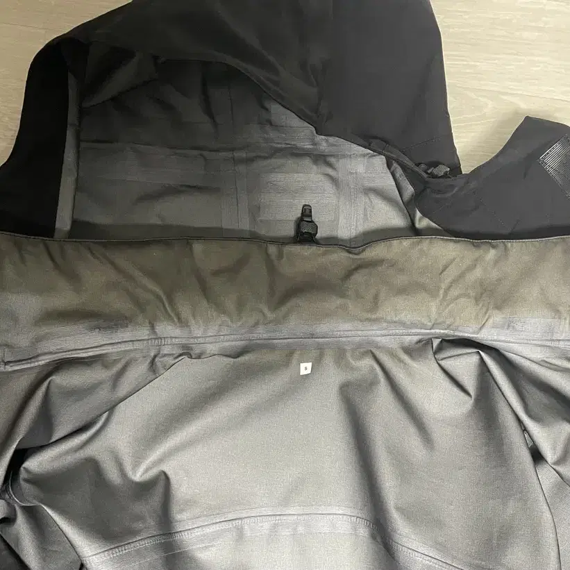 gr10k prototype II jacket S size 크게나옴