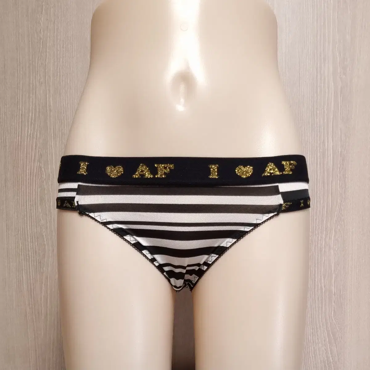 Used Women's Panties Emepil Bikini Style M kr