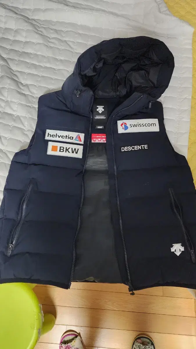 Descent Padded Vest