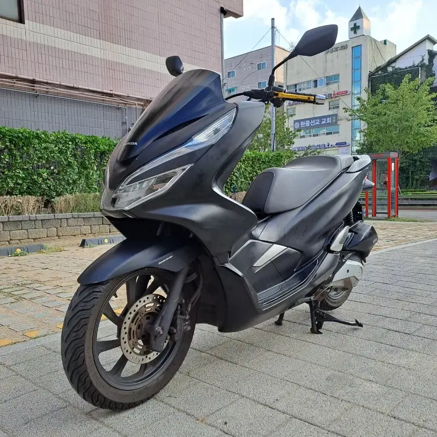 올수리 20년형 pcx125 상태좋은 오토바이