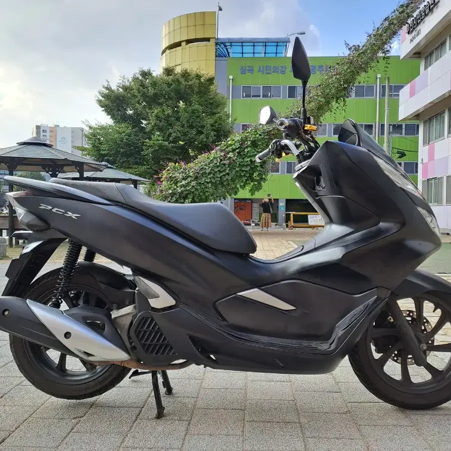 올수리 20년형 pcx125 상태좋은 오토바이