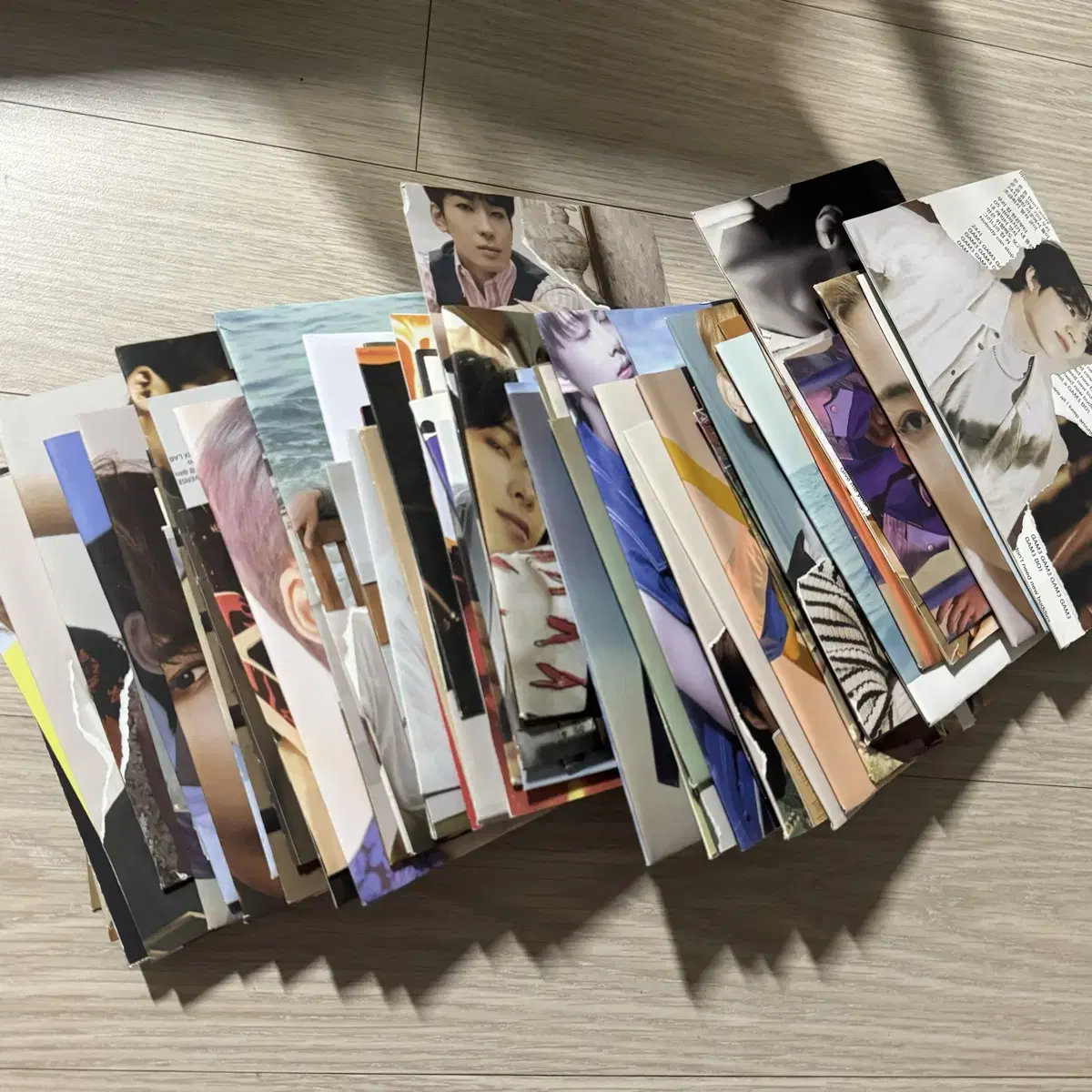 Seventeen photocard packaging scraps sell WTS