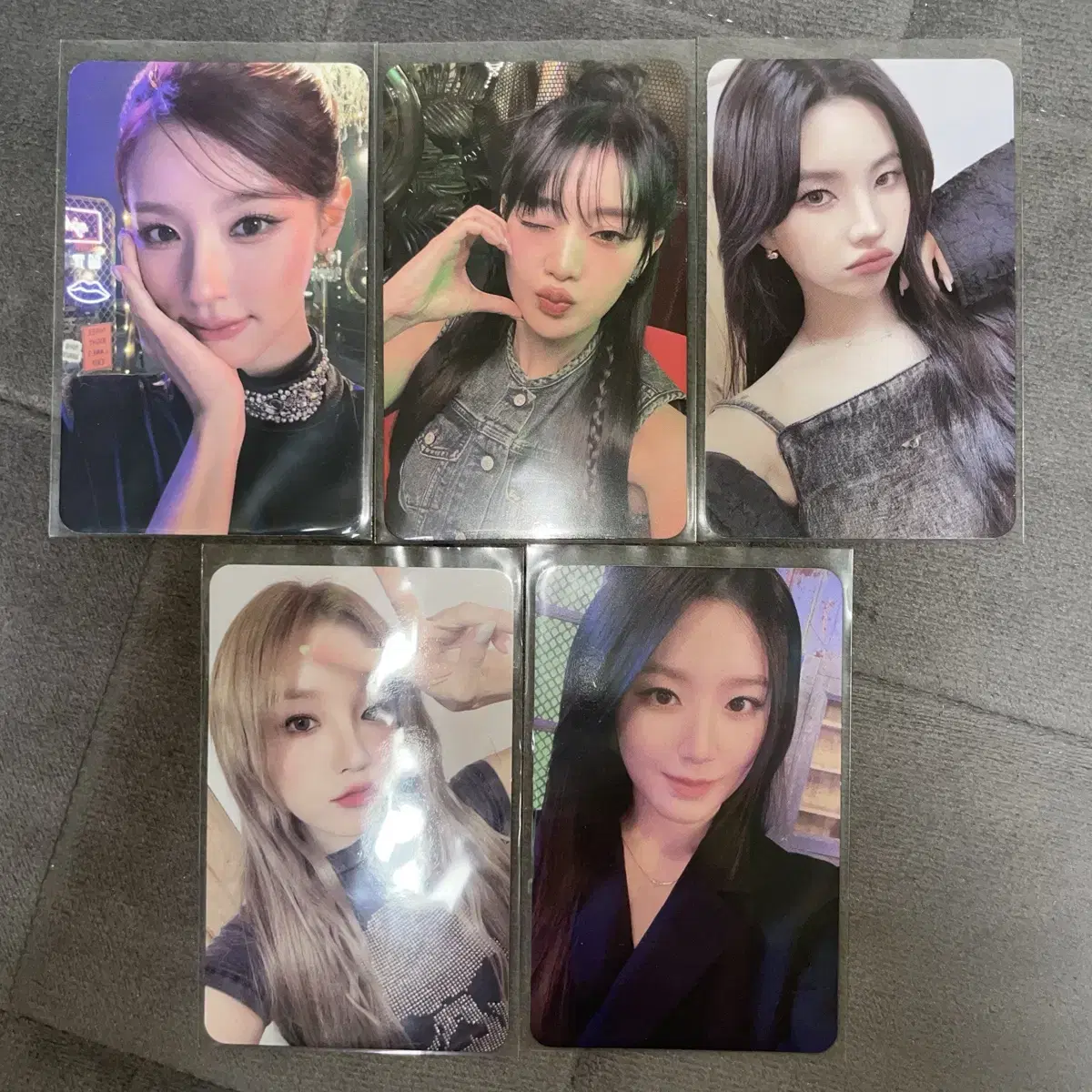 Half-priced Delivery ) (여자)아이들 (G)I-DLE 프랭크버거 photocard bulk WTS