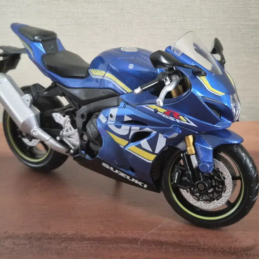 스즈키 gsxr 125 다이캐스트