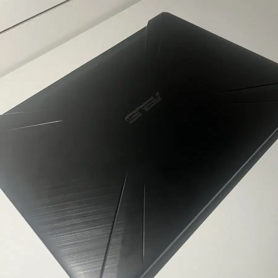 ASUS FX505D 게이밍 노트북 판매해용