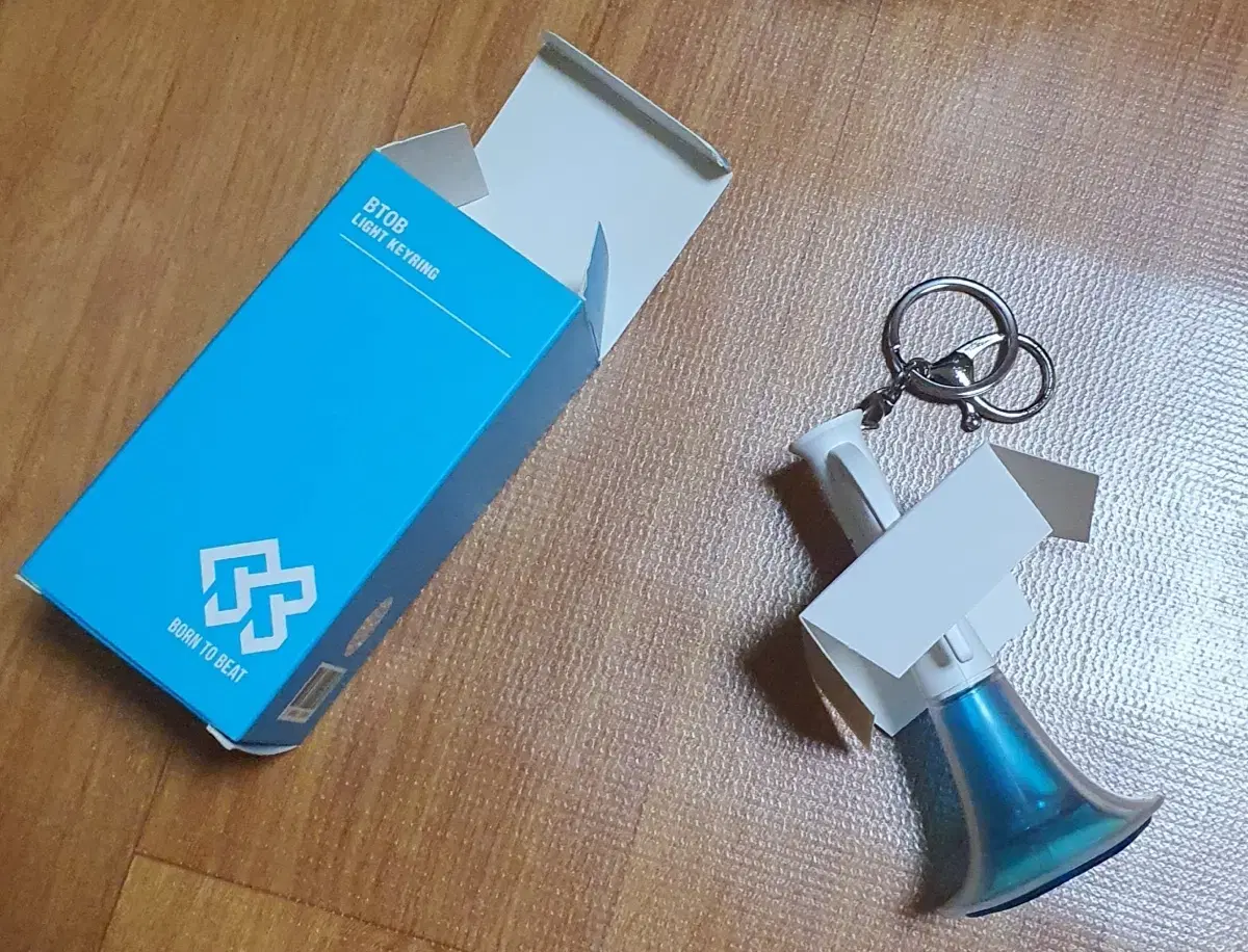 btob lightstick bugle bong melbong keyring sells