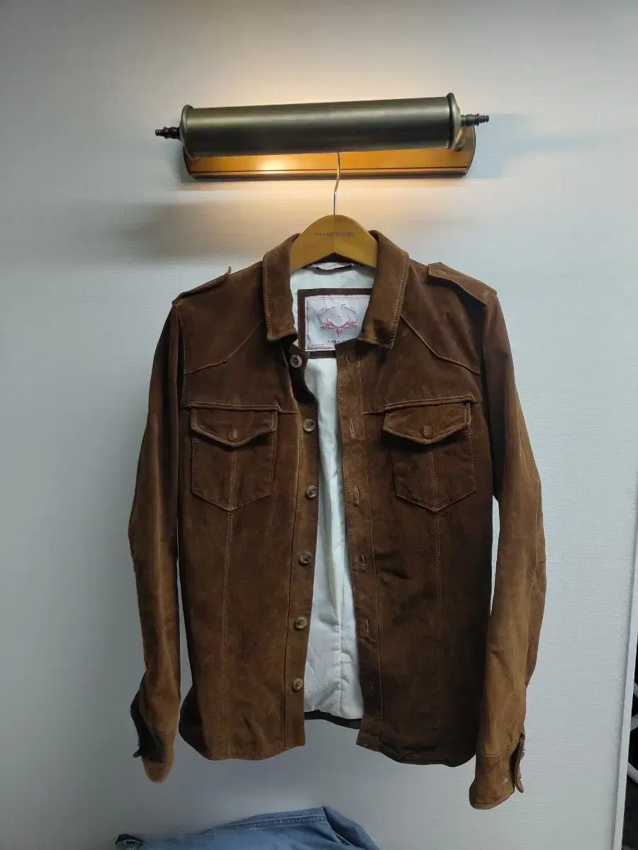 L) ZARA Pigskin Real Leather Shirt sells