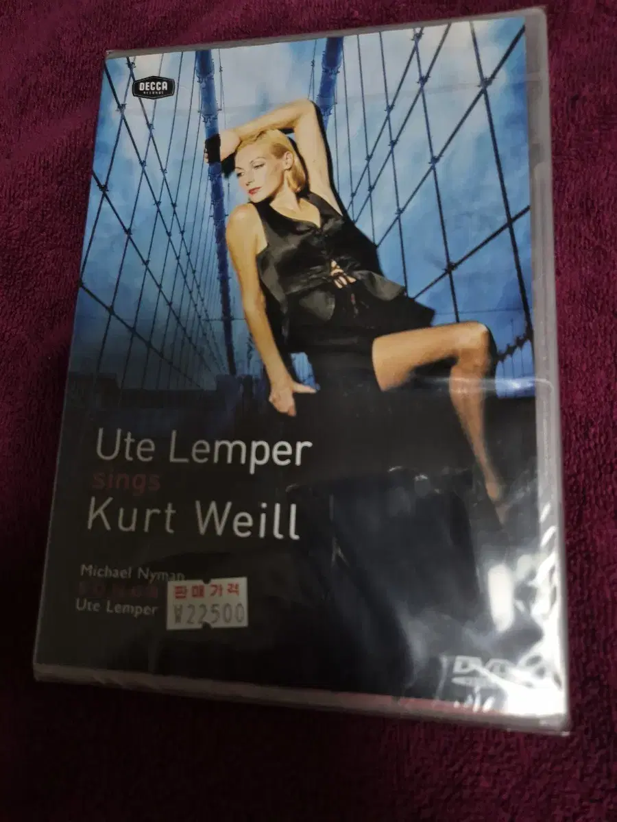 (DVD)Ute Lemper sings Kurt Weill