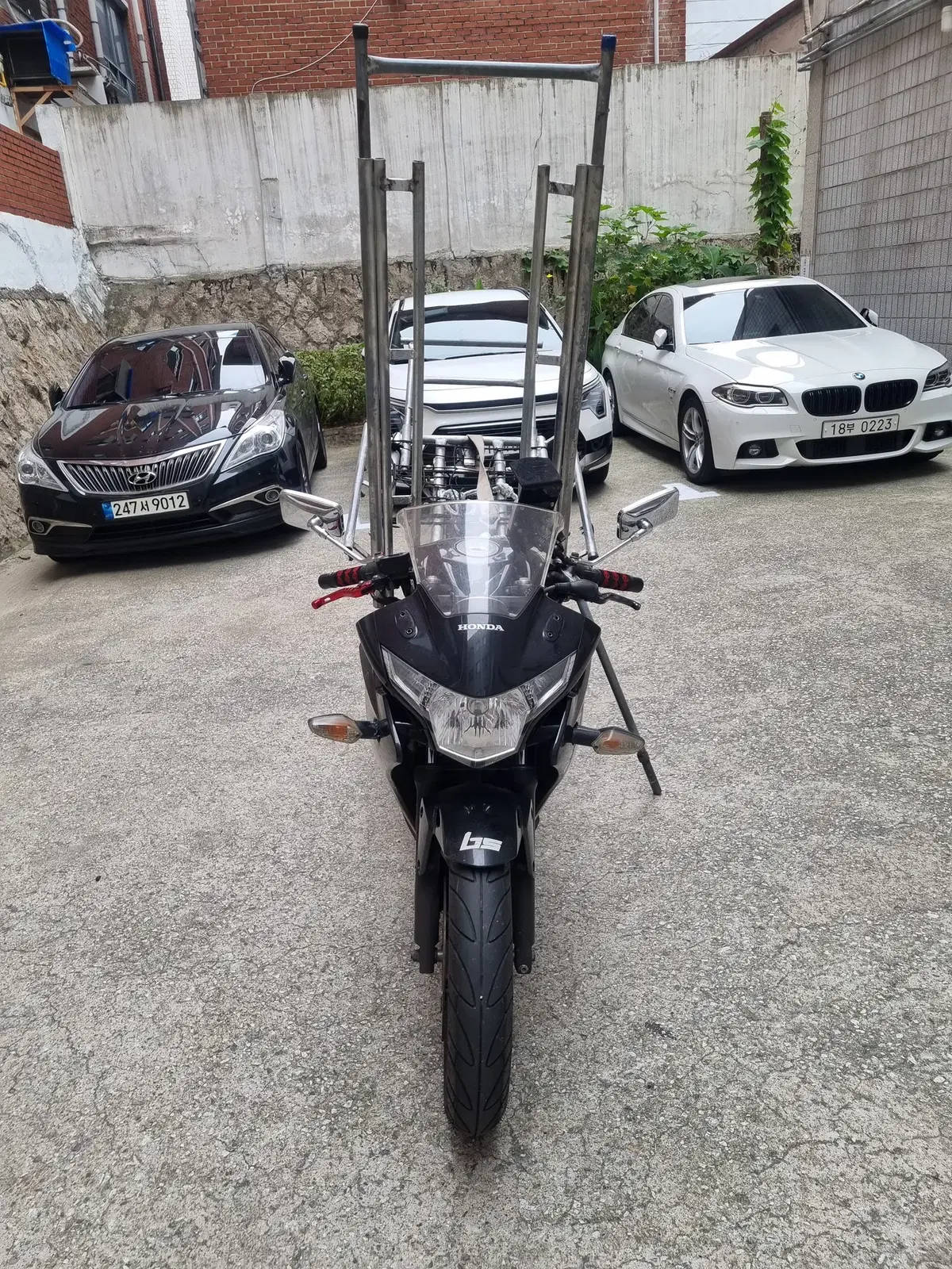 13년식 혼다 CBR250R 짐받이 오토바이 판매