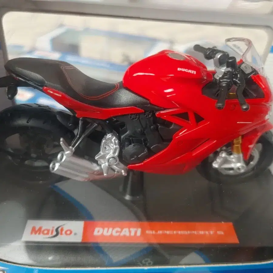 마이스토 1/18 미니카 두카티 15개 maisto ducati 1:18