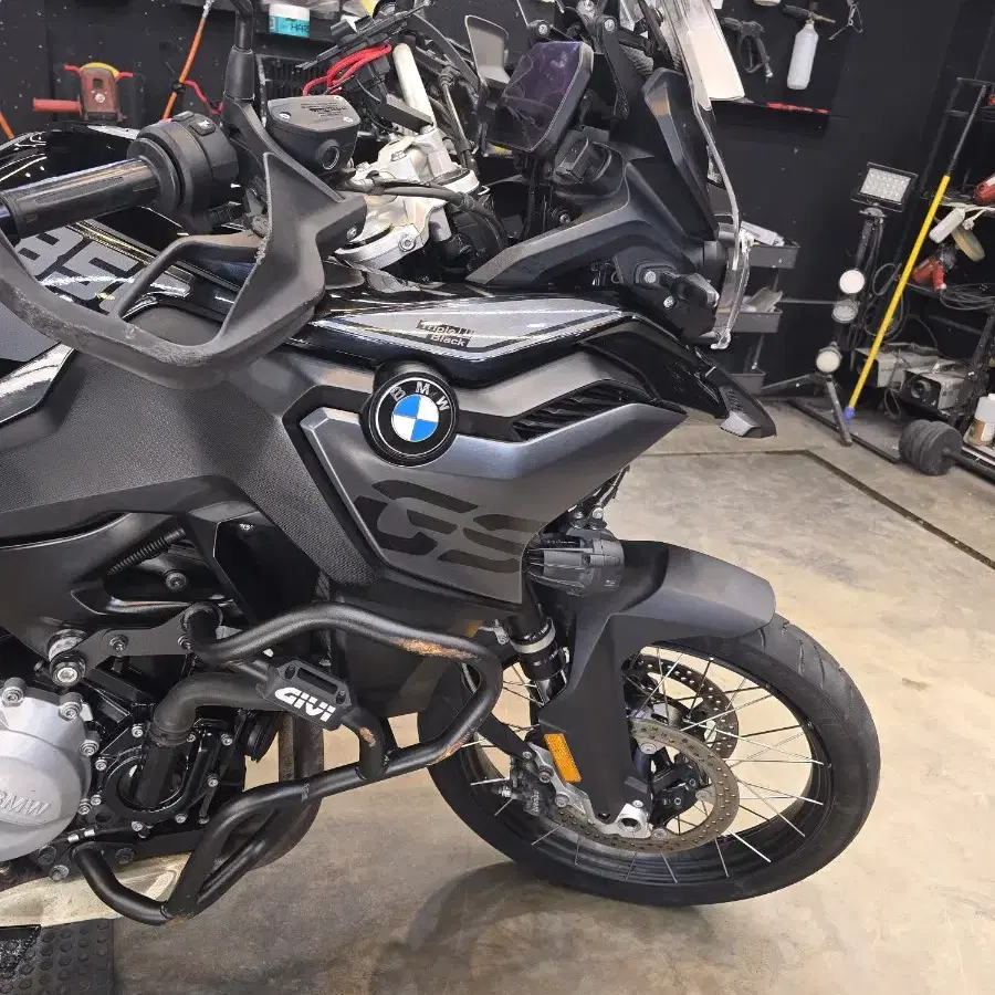 bmw f850gs 트리플블랙 2022년식 팝니다