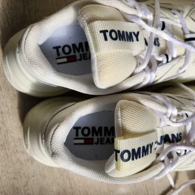 TOMMY 타미힐피거 슈즈 폐기 청키 리너