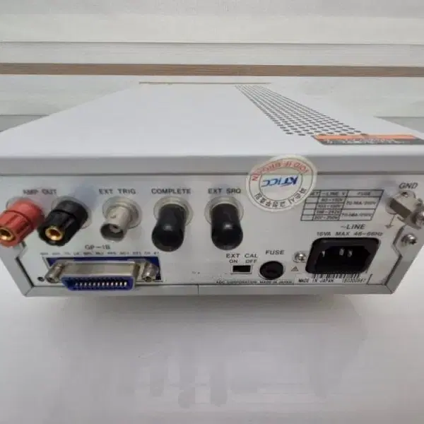 ADVANTEST R8240 Digital Electrometer