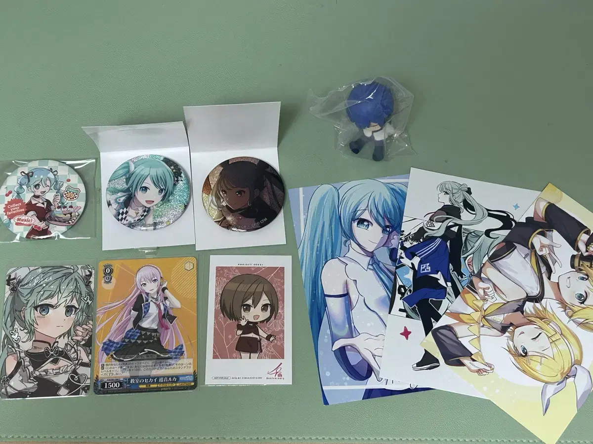 Psycheka Vocaloid Miku Kaito Lew Meiko photocard postcard Canbadge Cuckoo Figures