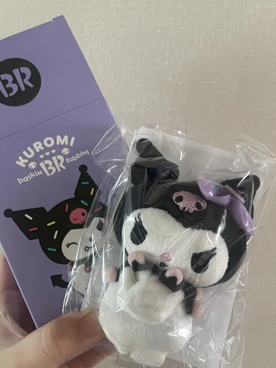 Baskin Robbins KuromiPhotocard Holder