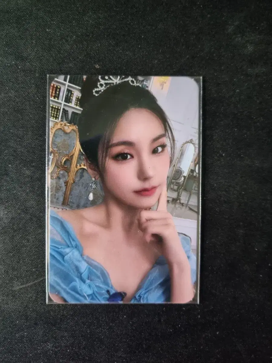 itzy yeji wonderwall limited edition photocard