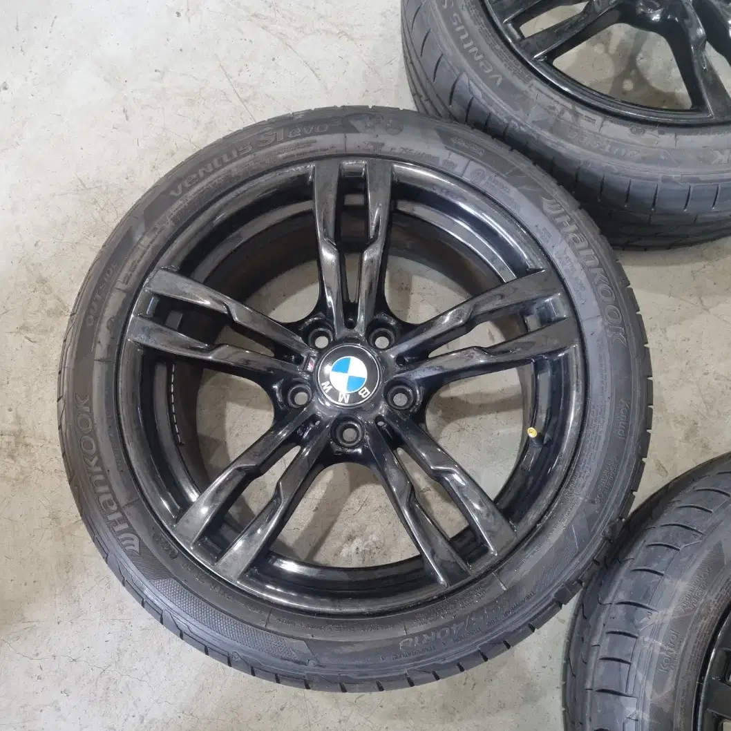 BMW 3시리즈 441M 순정 18인치 중고휠타이어