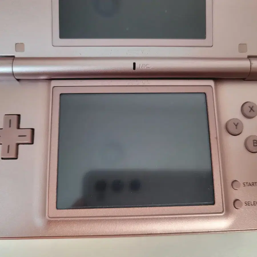 닌텐도 DS lite DSL 메탈릭 로즈 팝니다