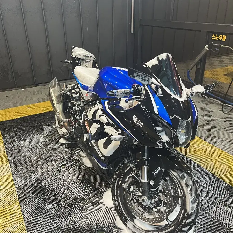 스즈키 GSX R1000