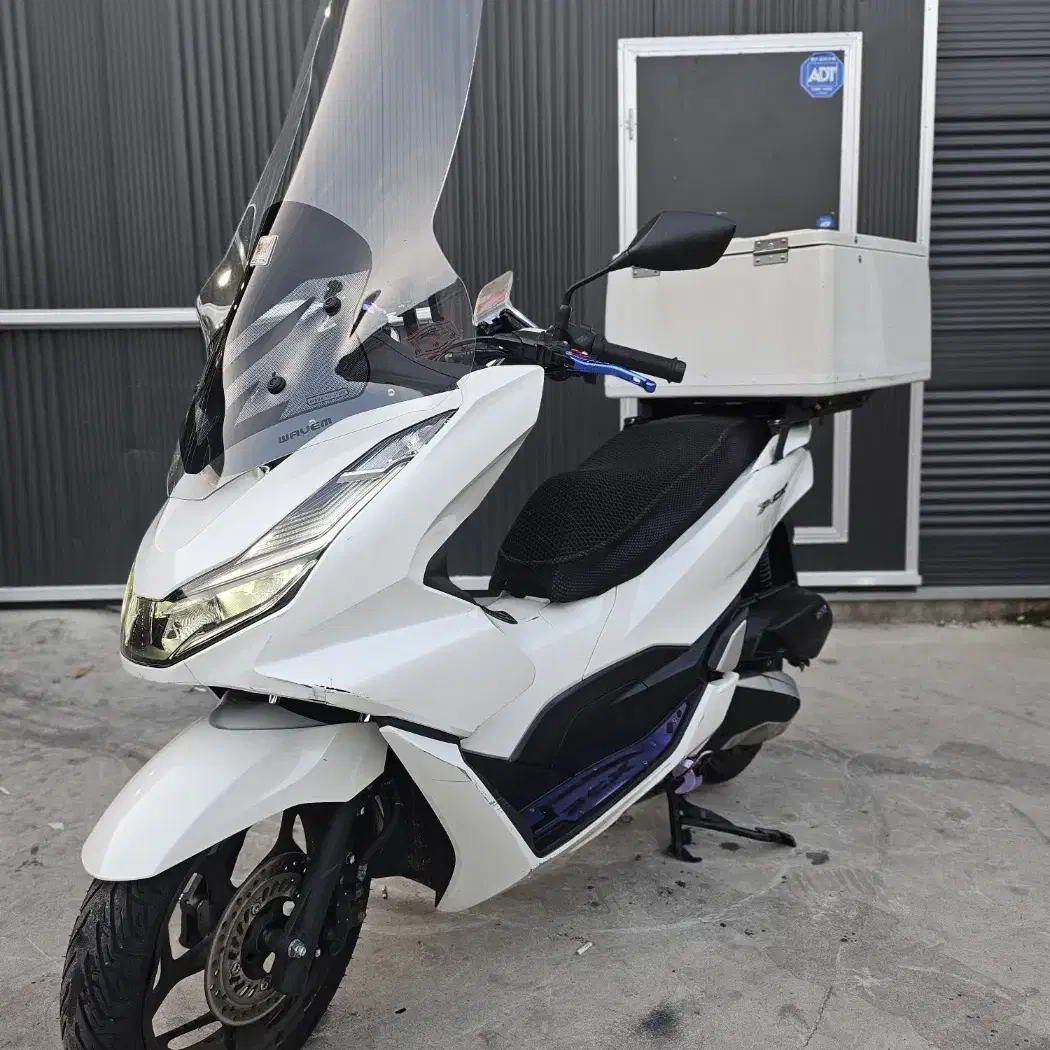 pcx125 22년식 3만키로 배달세팅 최저가로 판매합니다.