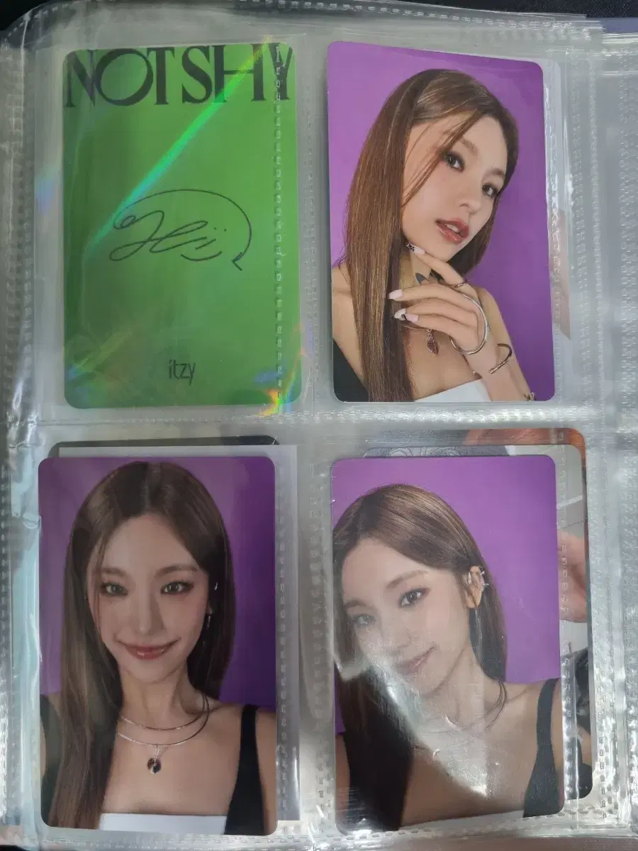 Itzy Ringo yeji Japan vahn photocard