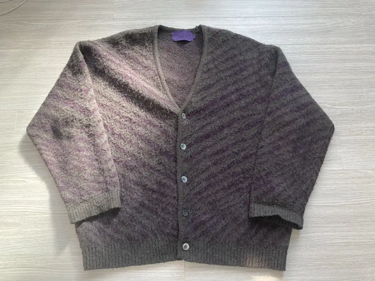 Bisloe Purple Tiger Mohair Knit Cardigan XL