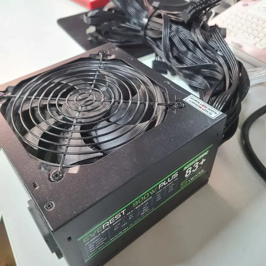 PC파워 900w 83+ everest 판매