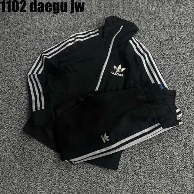 085 ADIDAS ZIPUP SET 아디다스 세트(상의+바지)