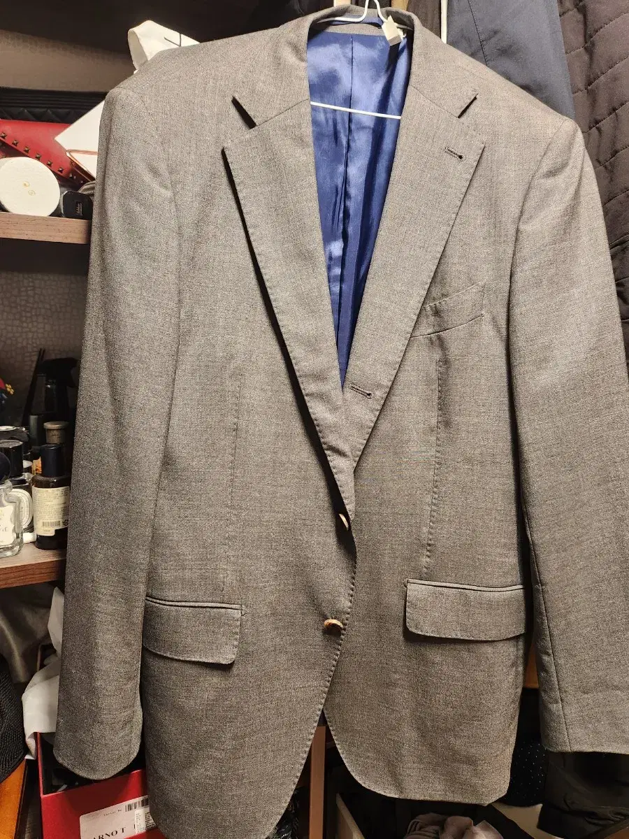 Loro Piana fabric man-on-the-bun jacket 52