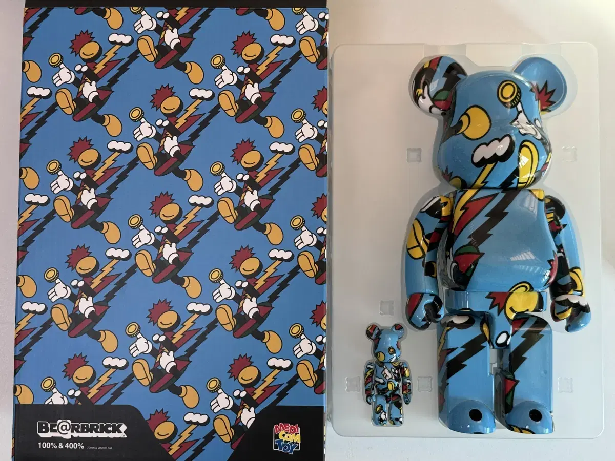 Bearbrick x Grafflex Arts 100% & 400% Se